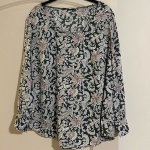 Loft Plus Paisley Top